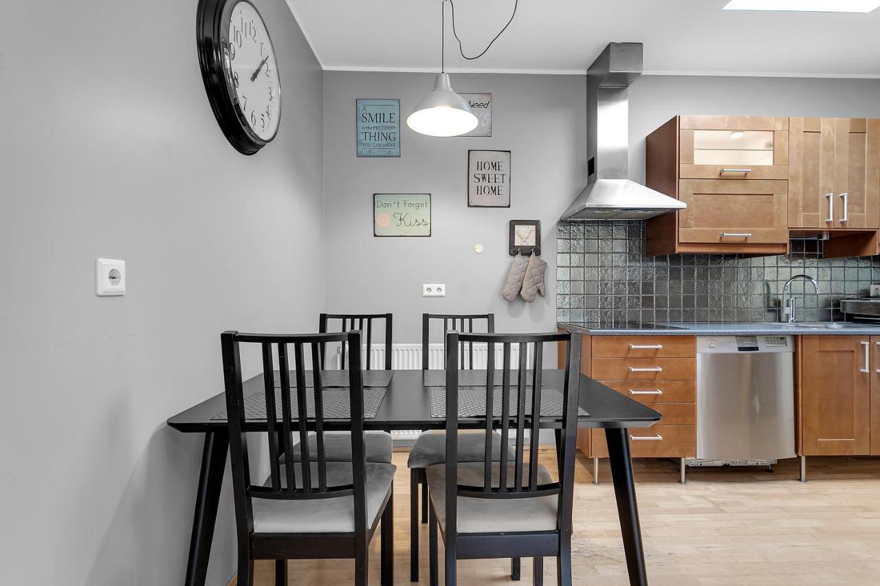 Baron Downtown Apartments 雷克雅維克 外观 照片