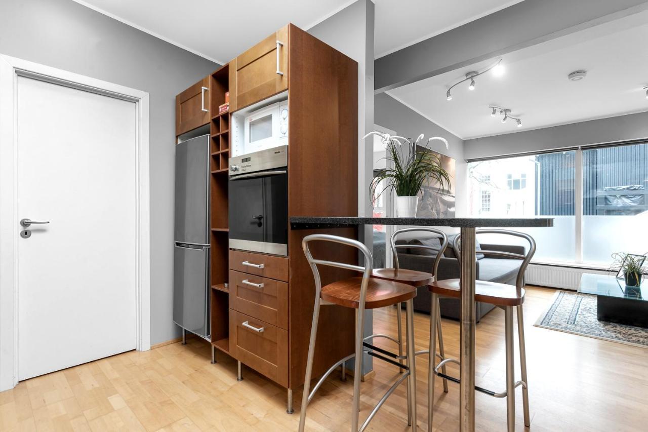 Baron Downtown Apartments 雷克雅維克 外观 照片